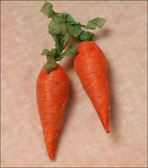 Antique Christmas ornament - cotton CARROTS