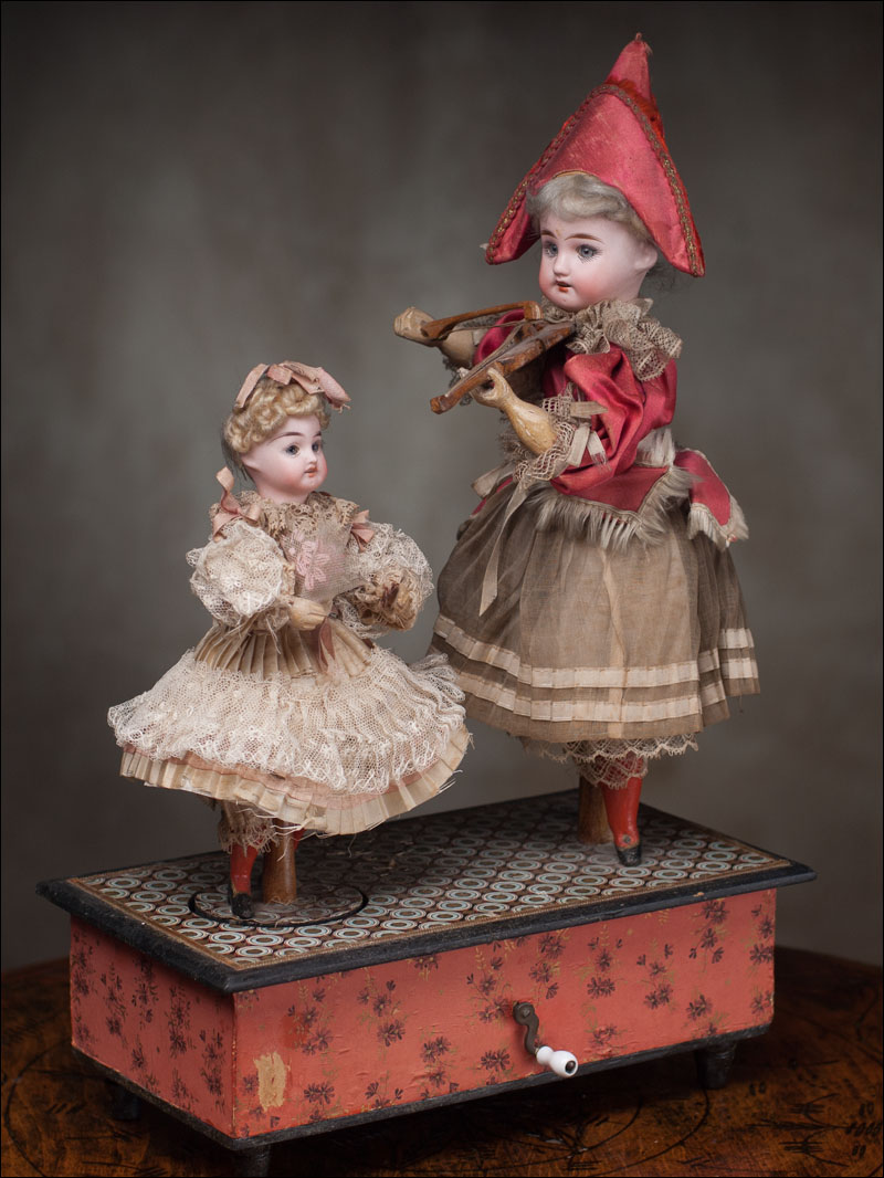 Старинные куклы и их гардероб.Часть 2