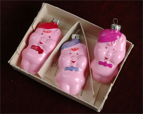 Antique Christmas ornaments Set THREE LITTLE PIGS in original box
