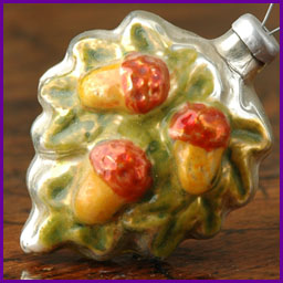 Antique Christmas ornament ACORNS on OAK LEAF