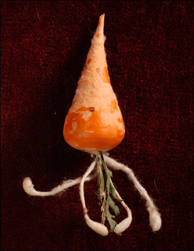 Antique Christmas ornament - cotton CARROT