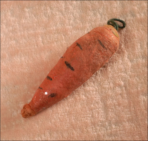 Antique Christmas ornament - cotton CARROT