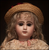JUMEAU doll with CLOSED mouth 