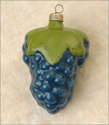 Antique Christmas ornament VINEGRAPES