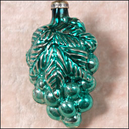 Antique Christmas ornament VINEGRAPES