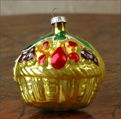 Antique Christmas ornament BASKET