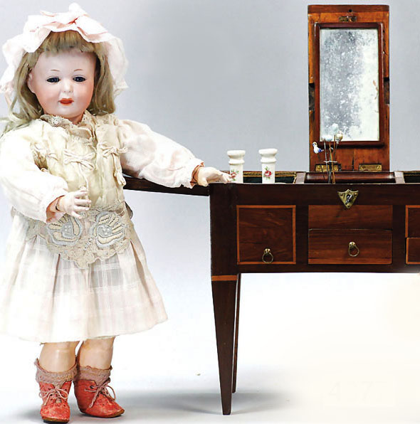 French Wooden Dressing Table