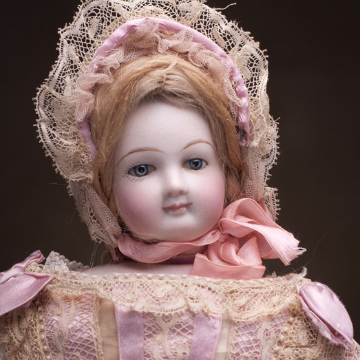 Antique French Fashion Simonne doll