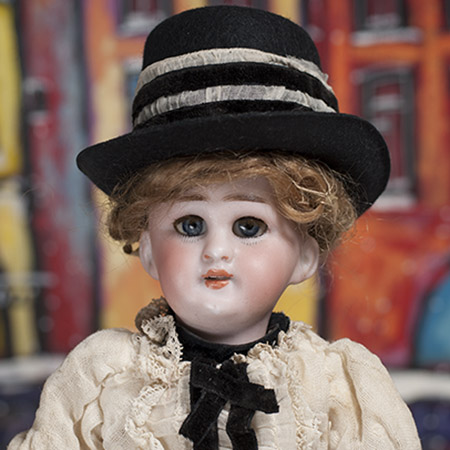 10 in DEP french market doll