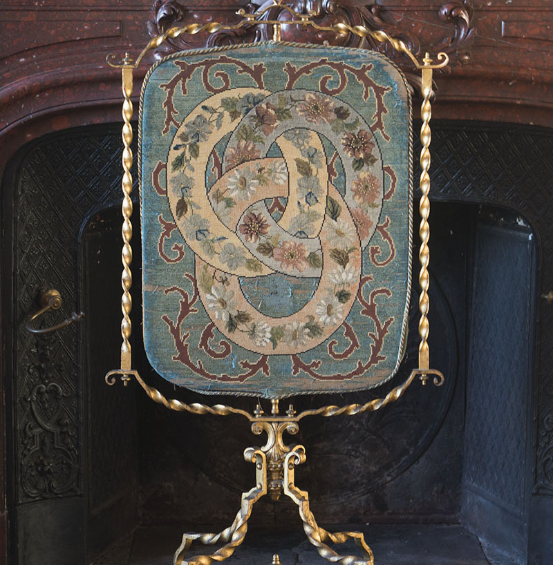 Superb Antique French Gilded Fire Screen by Maison Huret, c.1860