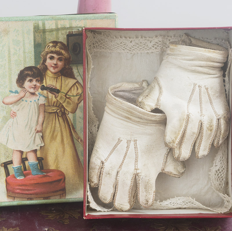 Antique Kid Gloves for Jumeau doll 
