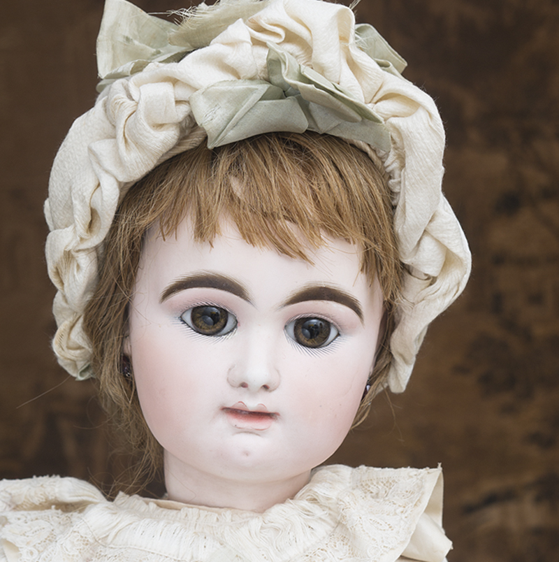 Large Rabery and Delphieu doll