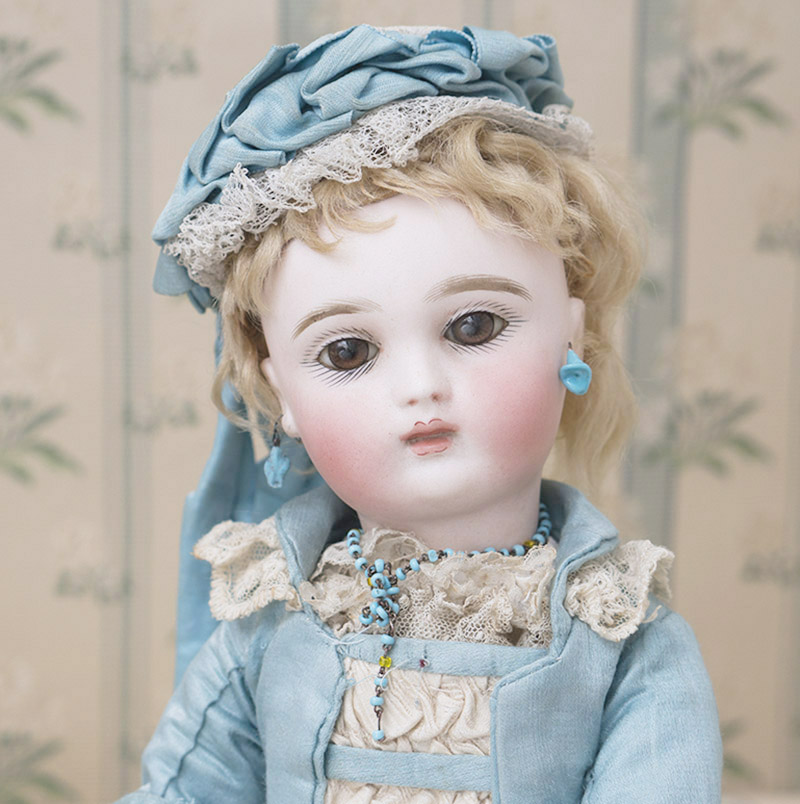 Antique french bebe by Joanny