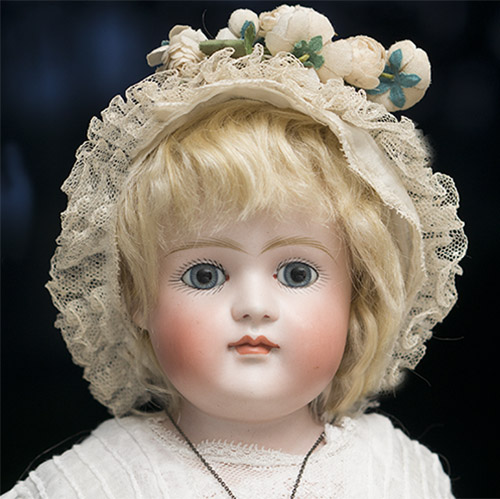 19in Early Kestner doll,closed mouth