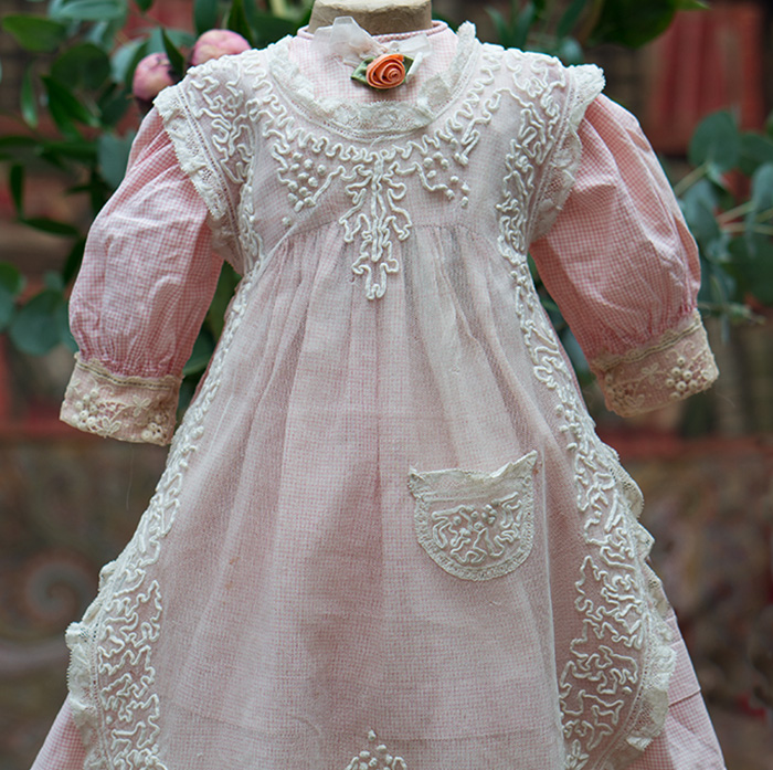 Original Dress & Apron for 26in doll