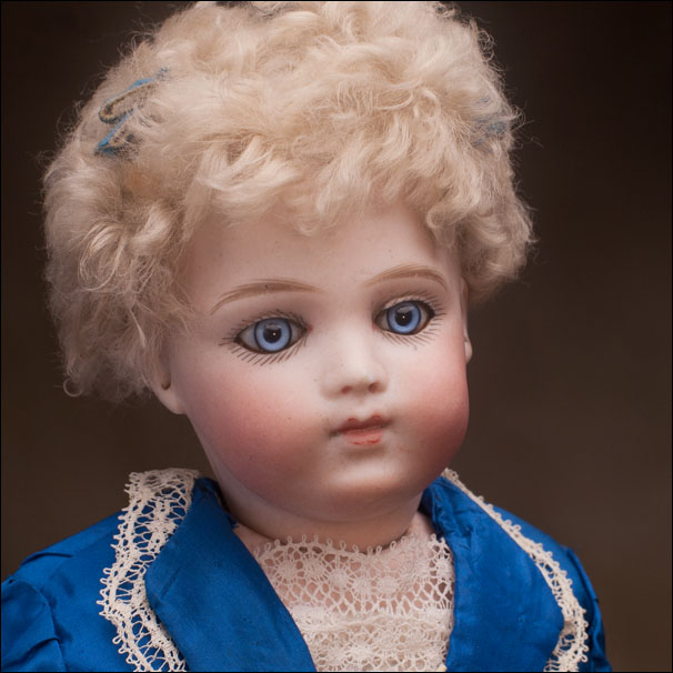 Small Bru Brevette Doll