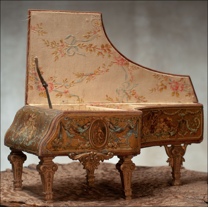 French Piano - Music Box