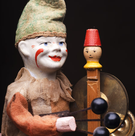  Mehanical Toy clown with bells