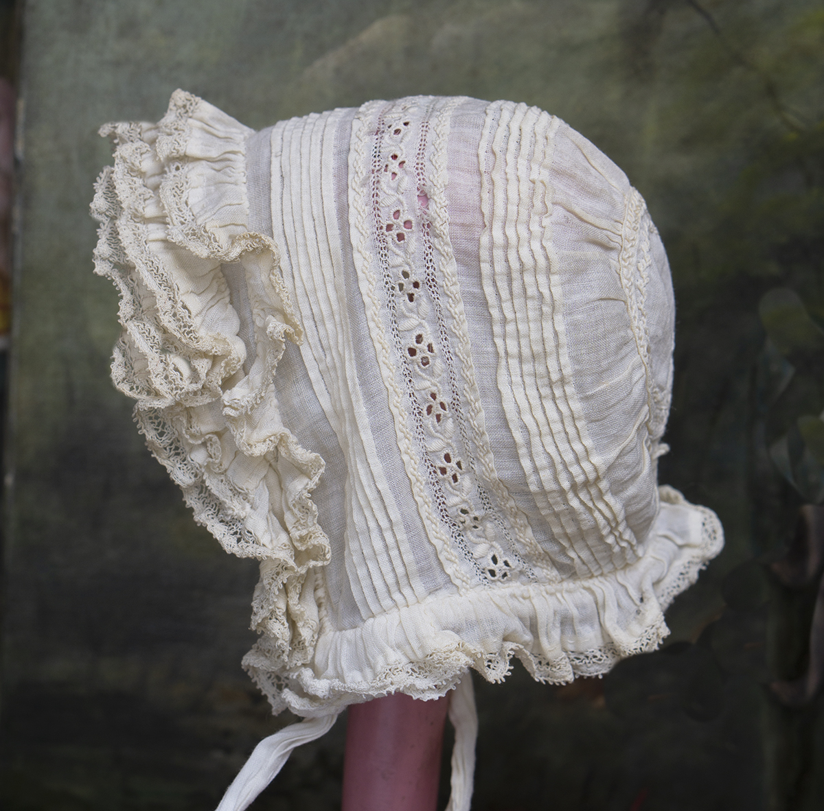 Antique doll bonnet