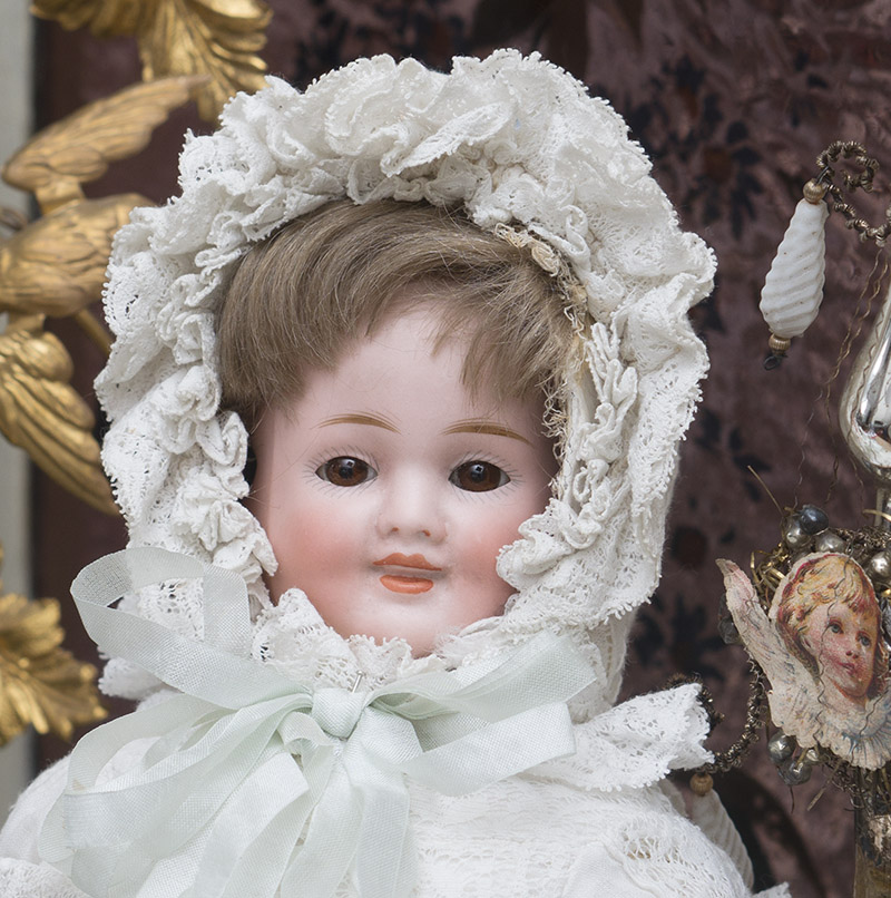 THREE-FACED DOLL 