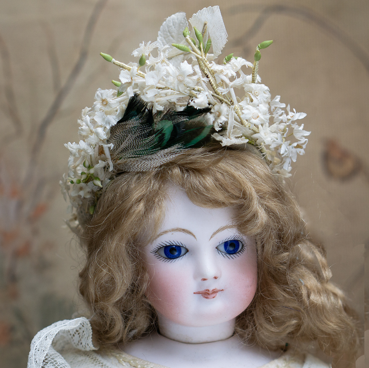 FASHION DOLL HEAD DRESS