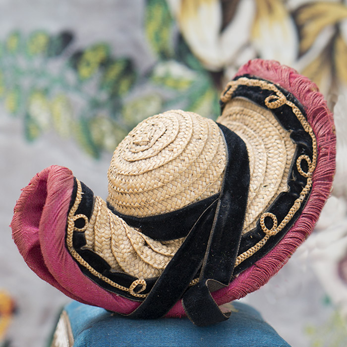 Provincial Bonnet f/ fashion doll 