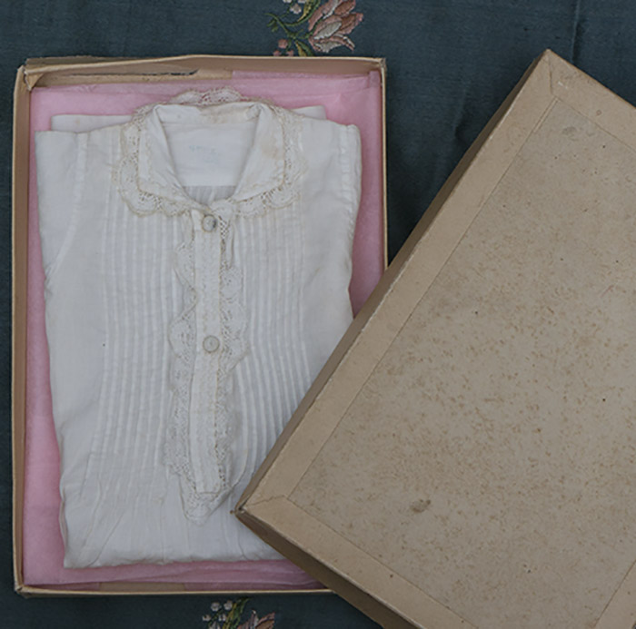 Antique Original Huret Chemise