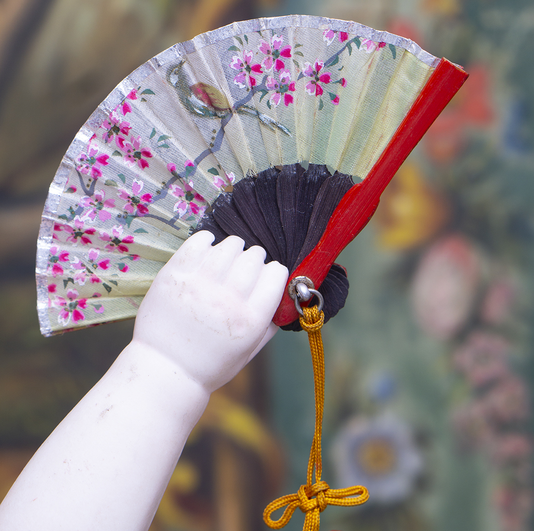 Antique doll fan