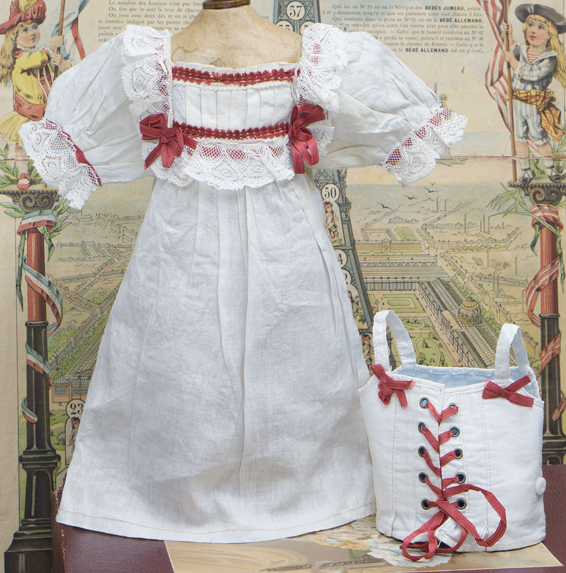 Antique doll set