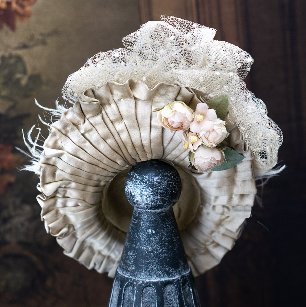 Antique  hat for small bebe