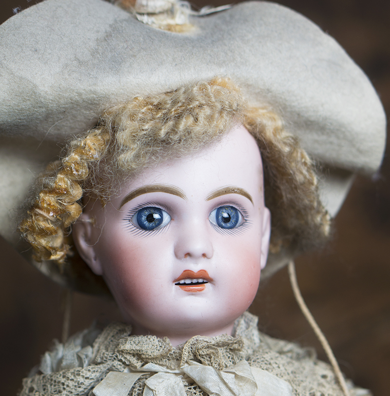 Pierrot Jumeau doll