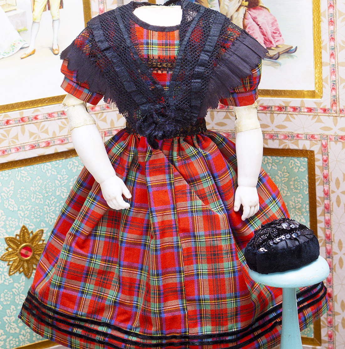 FRENCH SCOTTISH COSTUME FOR HURET POUPEE