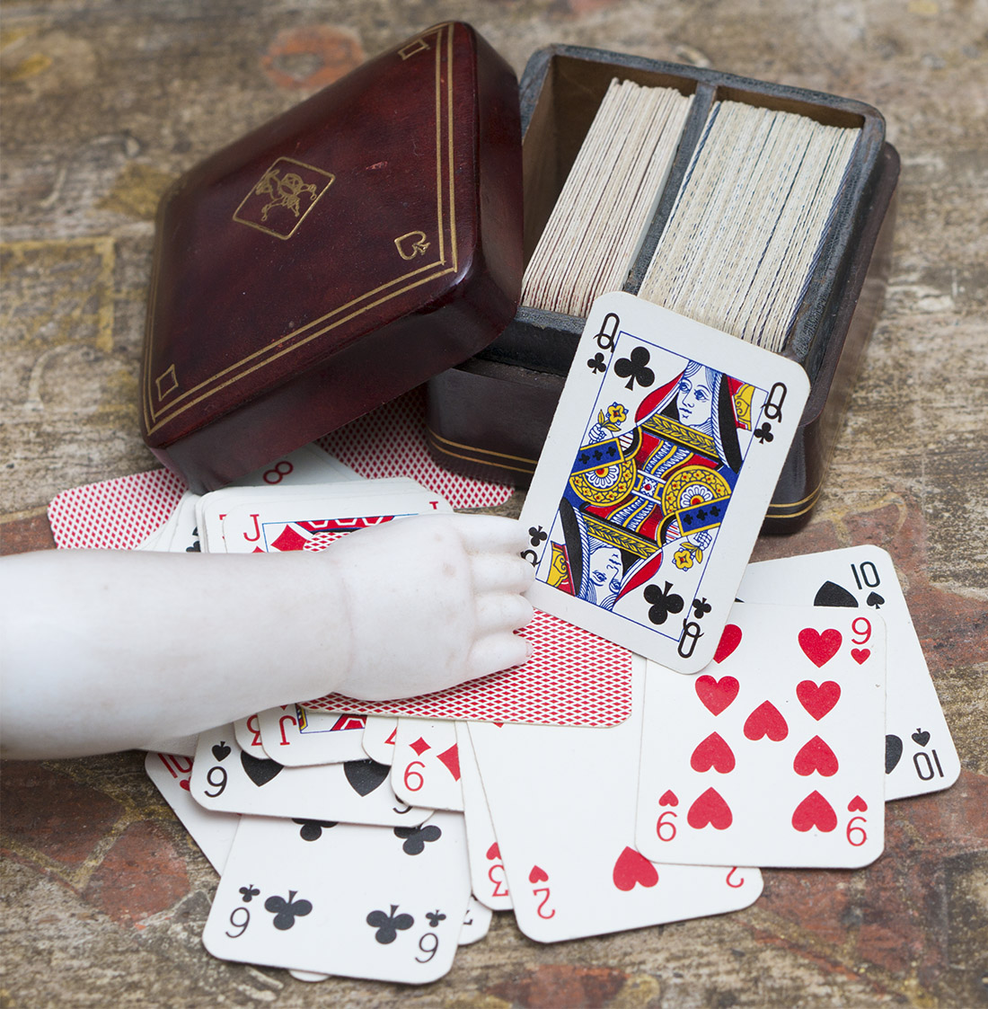 Antique play cards