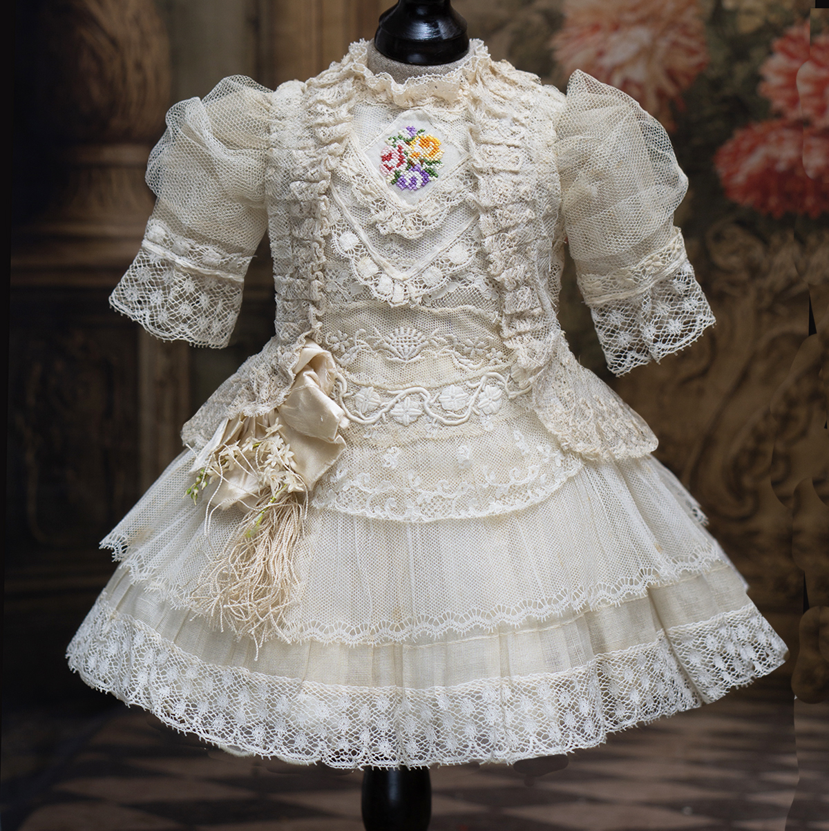 AntiqueLace dress
