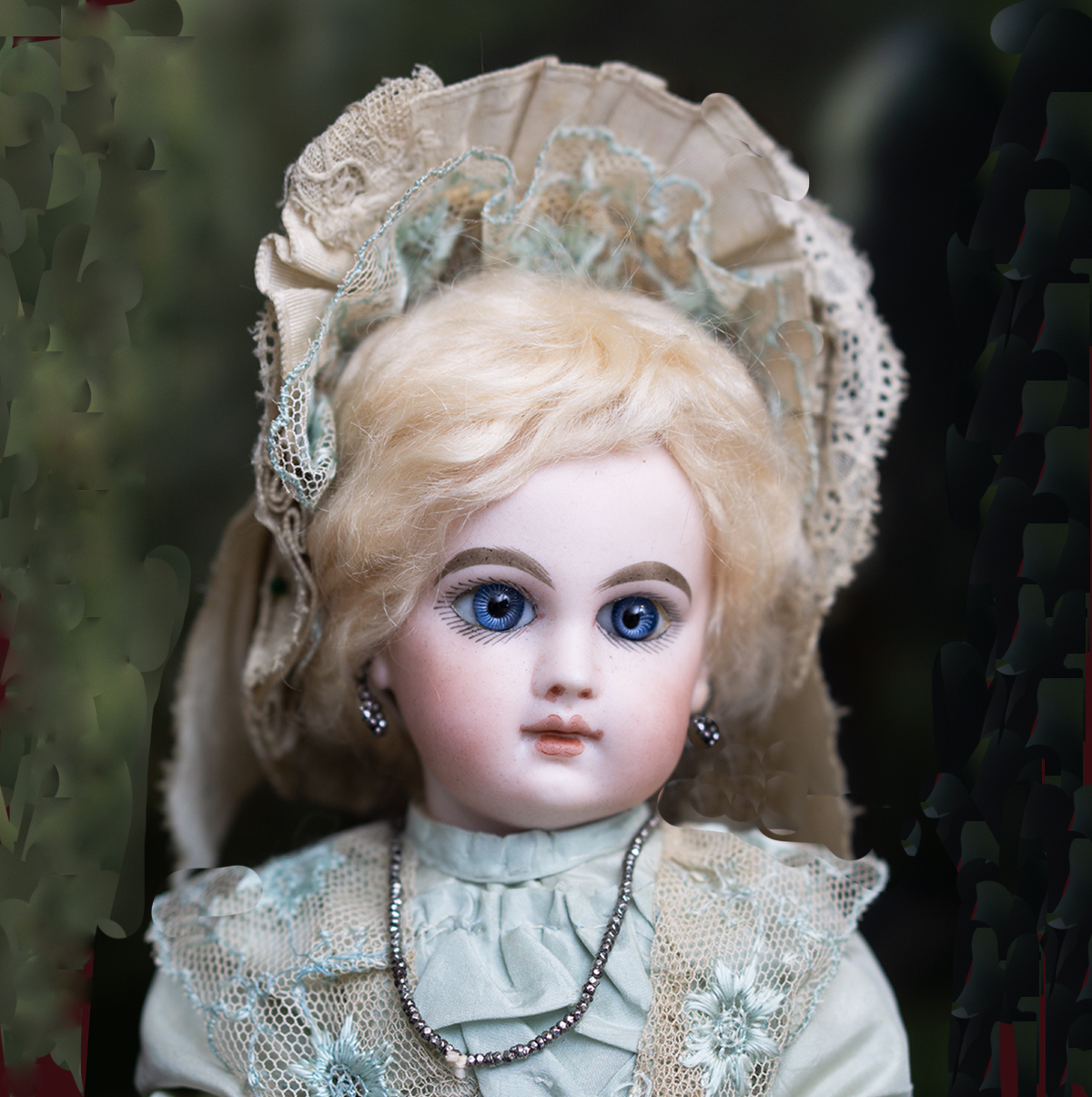 EJ by Jumeau, Size 3