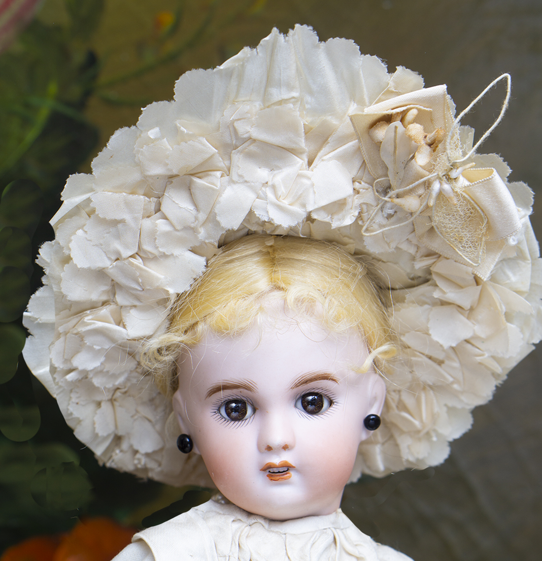 Antique doll  hat