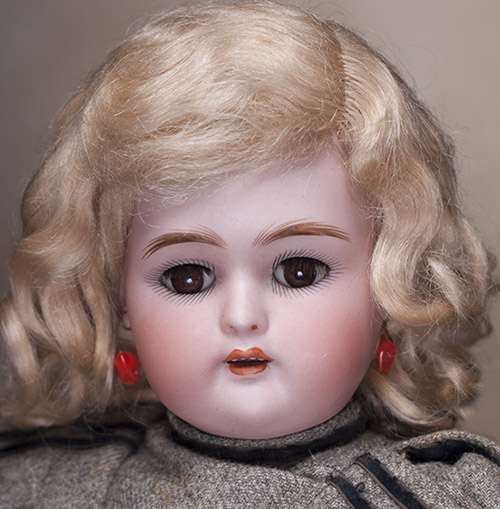 NR Antique german Simon&Halbig doll
