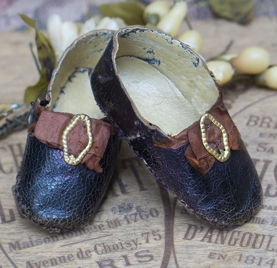 Antique doll shoes