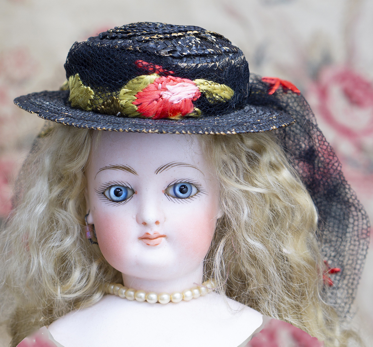 Antique doll hat