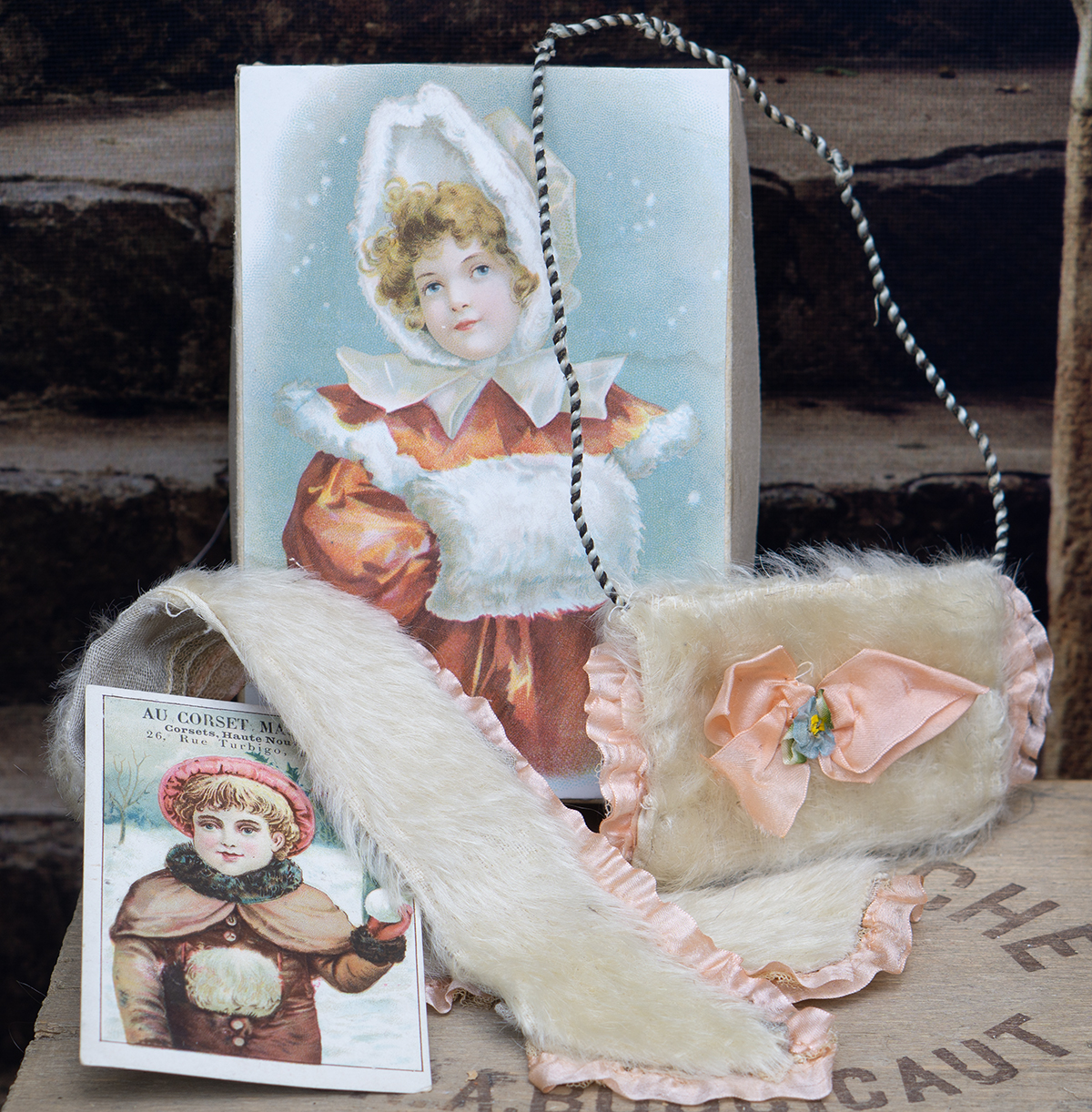 Antique doll set