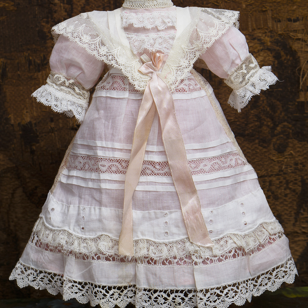 Antique dress for doll 18-19