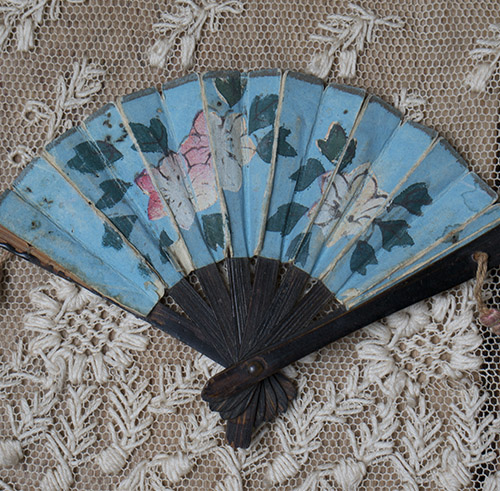 Antique tiny doll fan