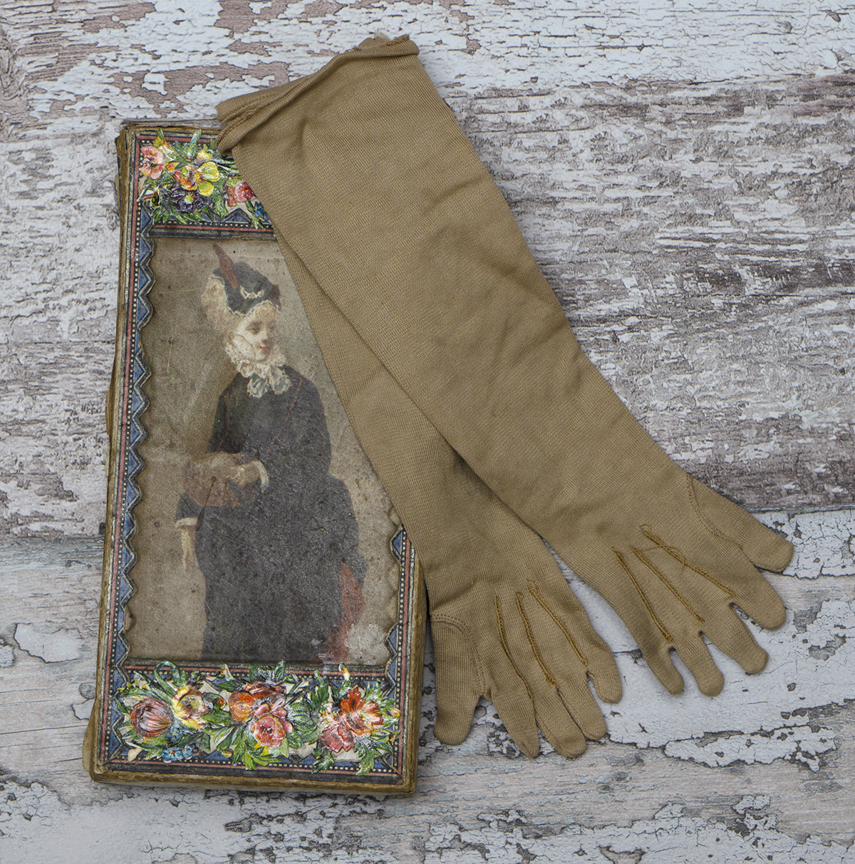 Antique doll gloves
