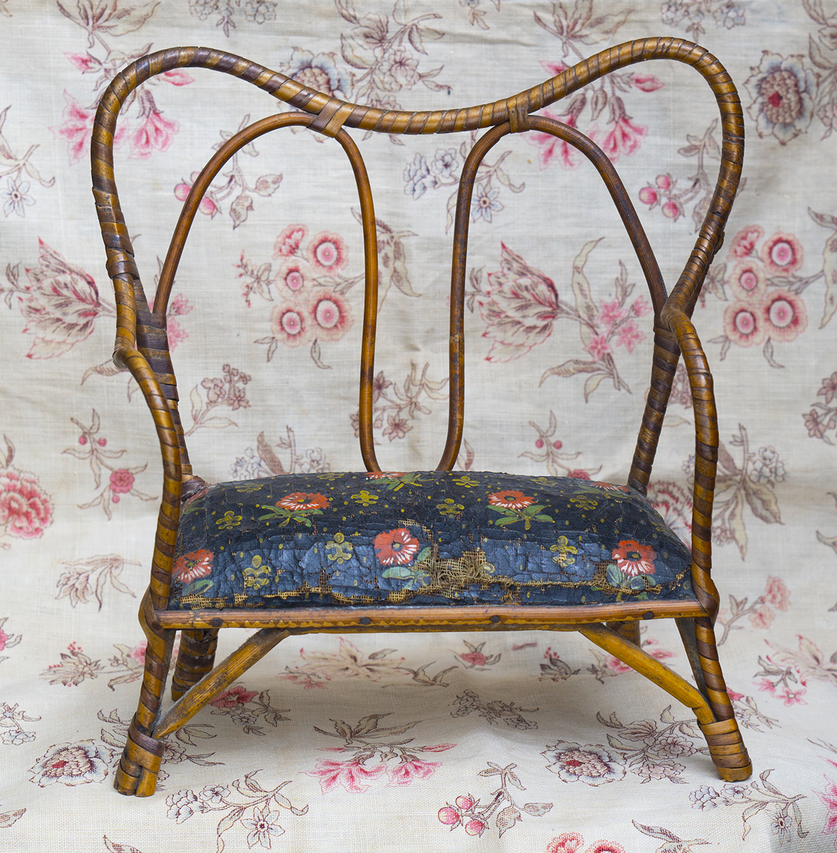Antique doll Bench
