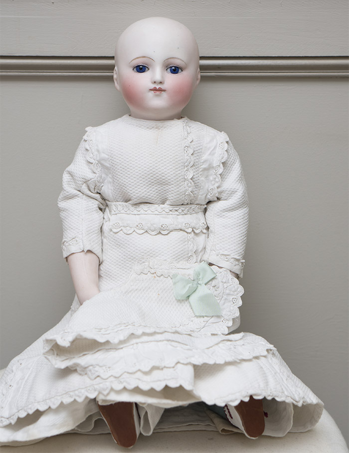 Кукла произведение 7. Французские тела антикварных кукол. Кукла 1. Кукла француз модель. Антикварная кукла мальчик.