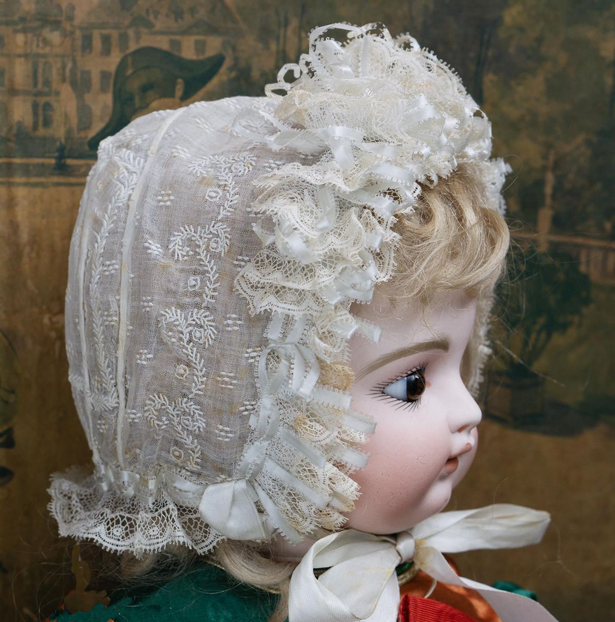 Antique doll Bonnet