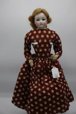Barrois fashion doll