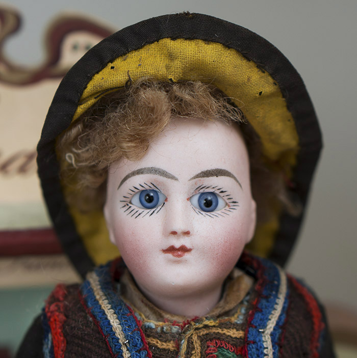 Antique French doll by Henri Delcroix 